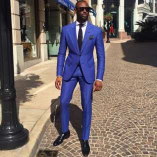 Davidson-Frere-blue-suit.png