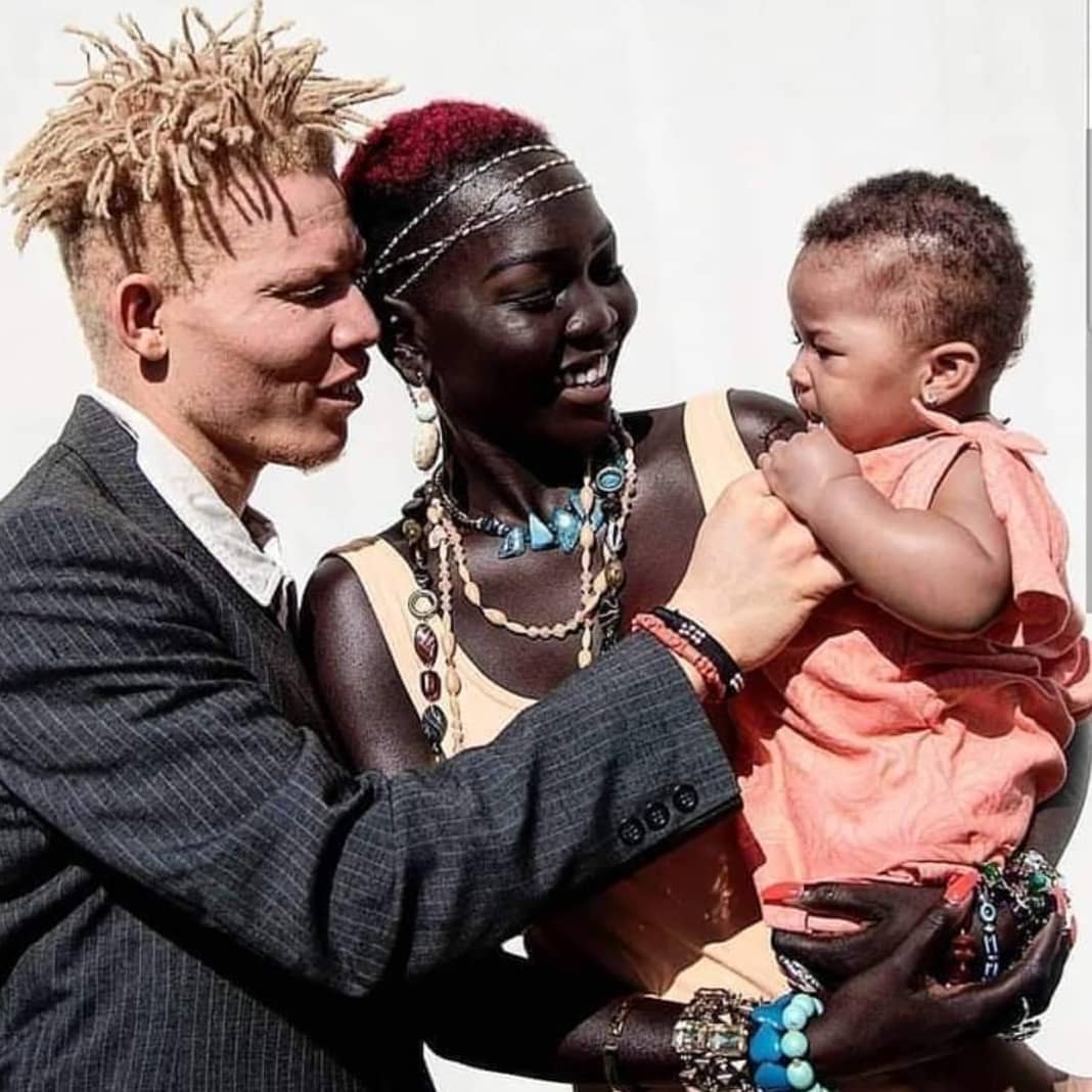 Share on: Whatsapp Twitter Facebook