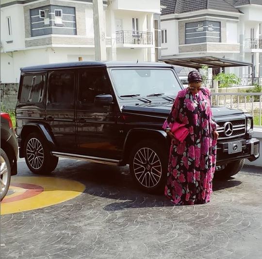 Popular Actress Lizzy Anjorin Buys Expensive Mercedes Benz Photo 9jaflaver