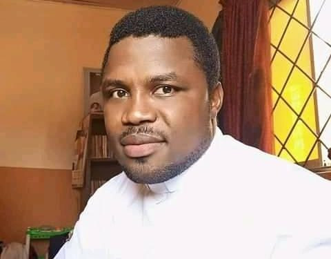 Catholic Priest Kidnapped by Boko Haram Reportedly Regains Freedom (Photo)