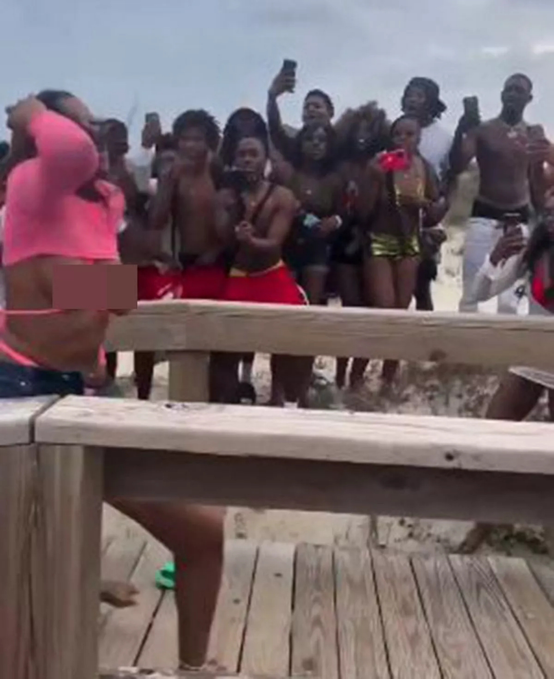 Breasts fall out of bikinis as women fight during spring break outing  (photos/video) - 9jaflaver