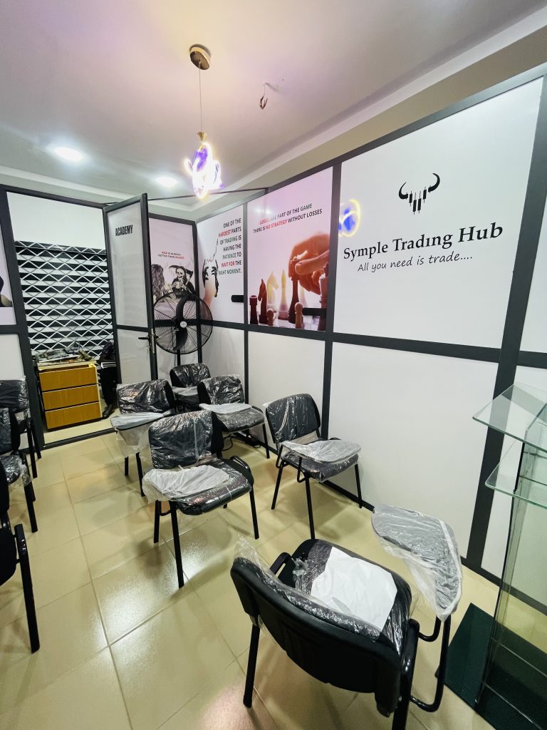 The plan to build one of the best physical Forex training center came to light as the founder of Symple Forex Hub, Abubakar Aminu launches a Forex Academy. The state of art facility boast of all digital 